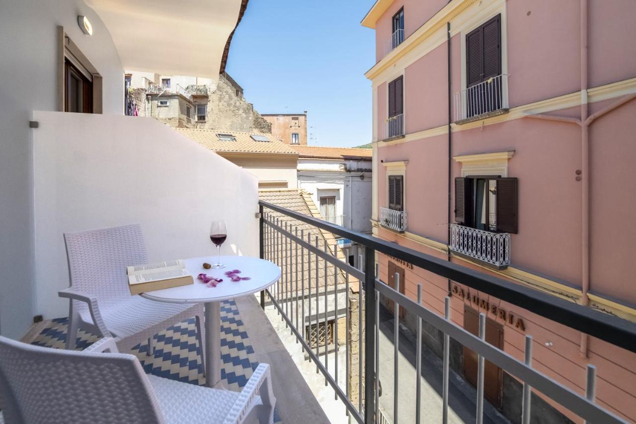 Neva Suites Massa Lubrense Sorrento Coast Eksteriør bilde